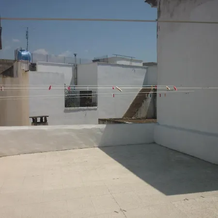 Vittoria 3*
