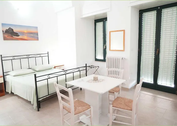 Vittoria Szálloda Taviano