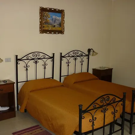 Vittoria Hotel