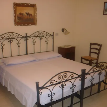 维多利亚旅馆 3* 塔维亚诺