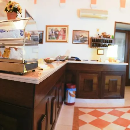 维多利亚旅馆 塔维亚诺